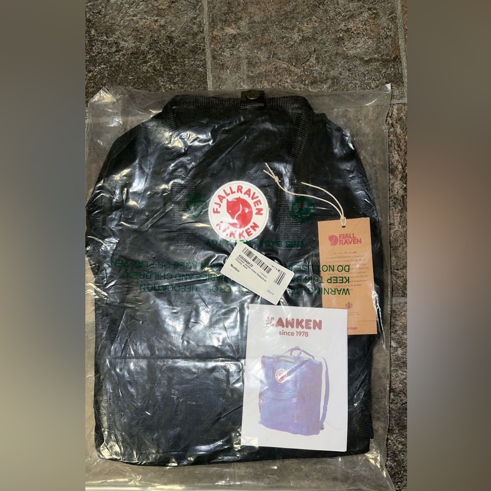 Fjallraven raven kaken new